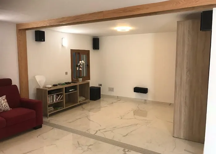 Virgen Del Carmen Abades (Tenerife)