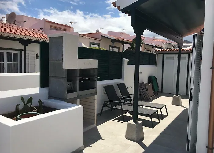 Virgen Del Carmen Abades